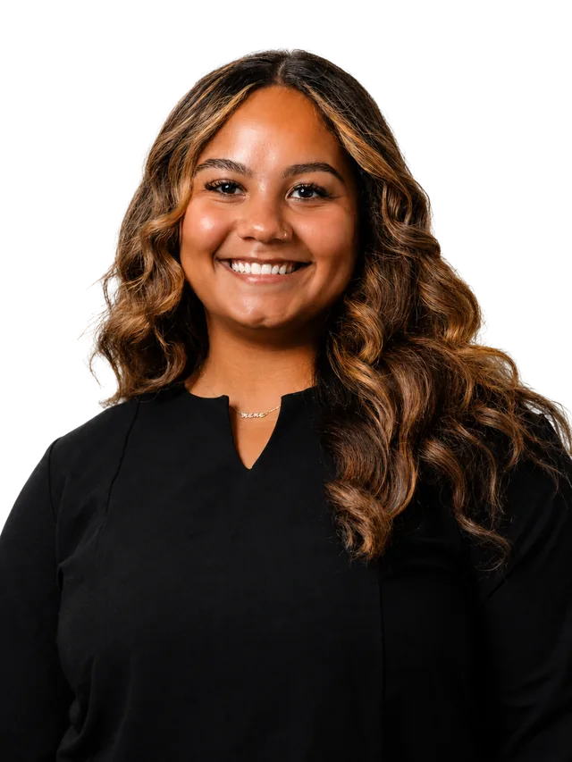 Thalia Cardona, Elite Cheer coach